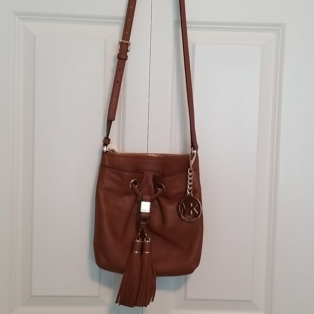 Michael Kors tan pebbled leather tassels crossbody bag